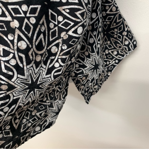 Catherines Blouse Top Woman 4X  Linen Cotton Button Up Black Abstract Print - Picture 3 of 9